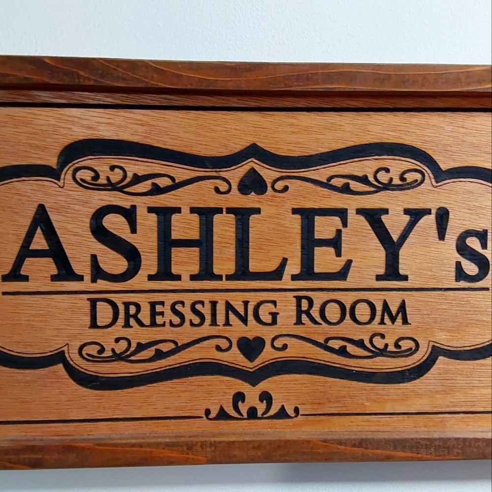 Meet your Posher, Ashley